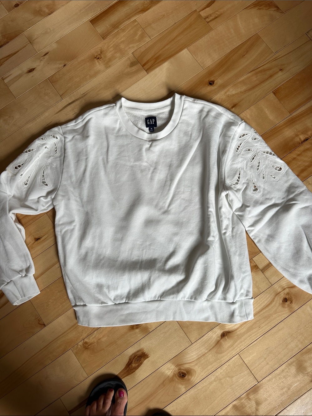 GAP White Eyelet Sleeve Crewneck Sweater -